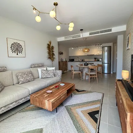 Apartment Archidona With Terrace And Garden View Estepona
